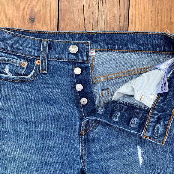 Levi's midrise straight leg distressed jeans - Picture 6 of 7